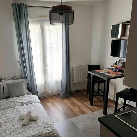 Petit Studio En Plein Centre-Ville De Vendôme Екстериор снимка