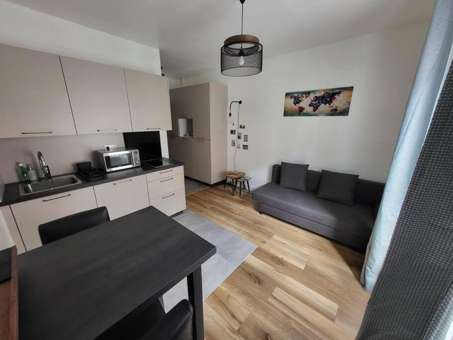 Petit Studio En Plein Centre-Ville De Vendôme Екстериор снимка